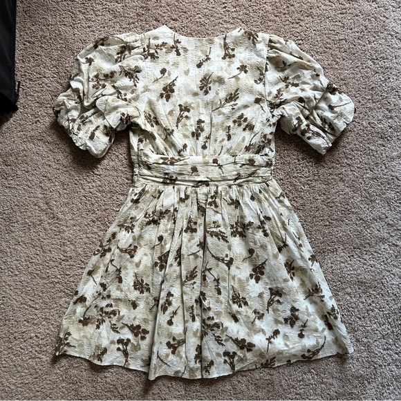 Avara Chrissy Floral Cream Brown Mini Dress NWT Size Small - Picture 11 of 12